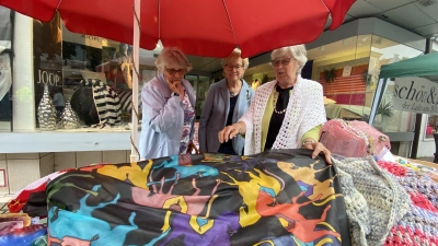 Es gibt viel zu sehen, zu bestaunen und zu kaufen. (Foto: ste)