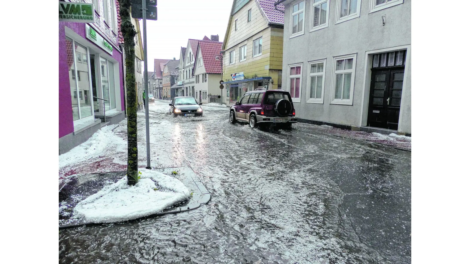 Schutz vor den Wassermassen (Foto: mk)