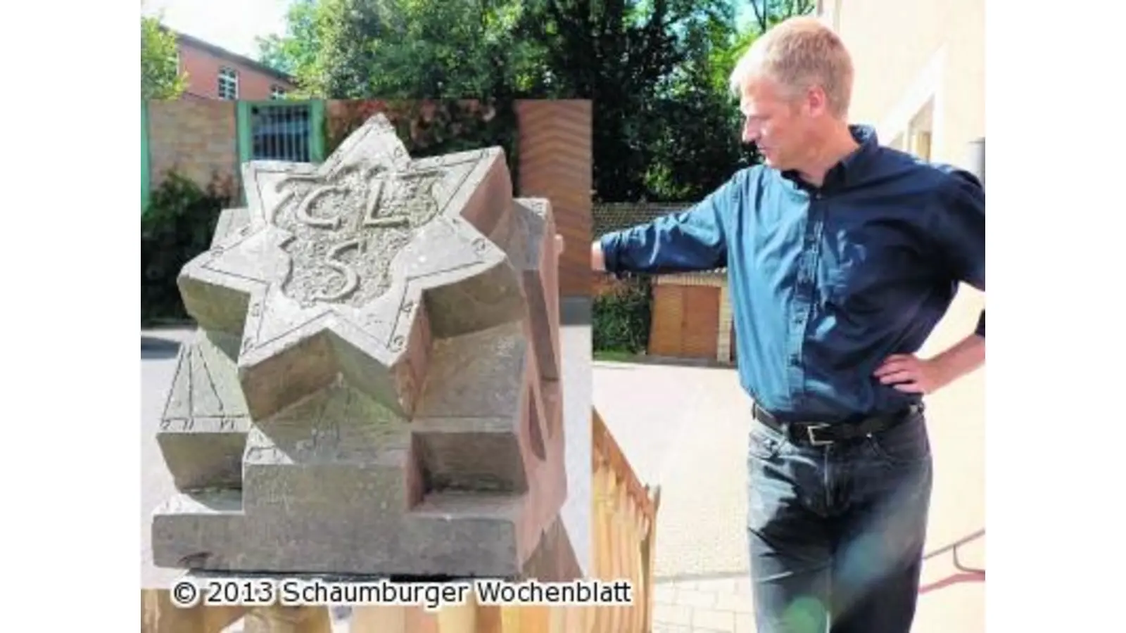 Fast 300 Jahre alte Sonnenuhr vermutlich aus Obernkirchener Sandstein hergestellt (Foto: red)