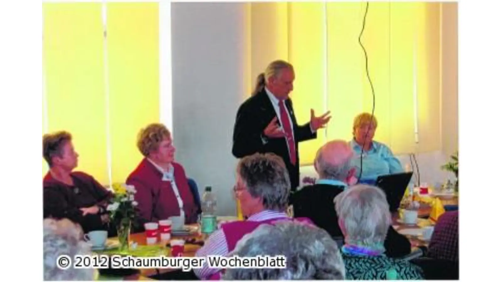 Geselliger Nachmittag beim DRK (Foto: em)