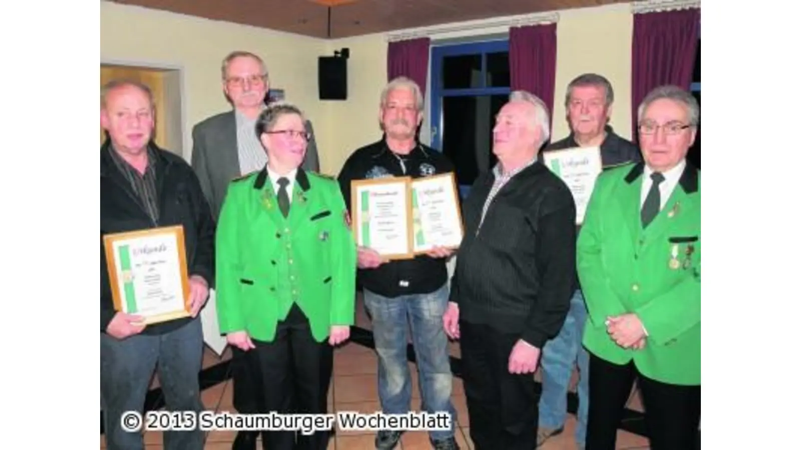 Norbert Henze wird Ehre für sein Engagement zuteil (Foto: red)