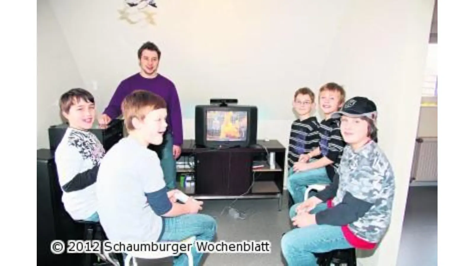 Neugierig auf das Angebot (Foto: gi)