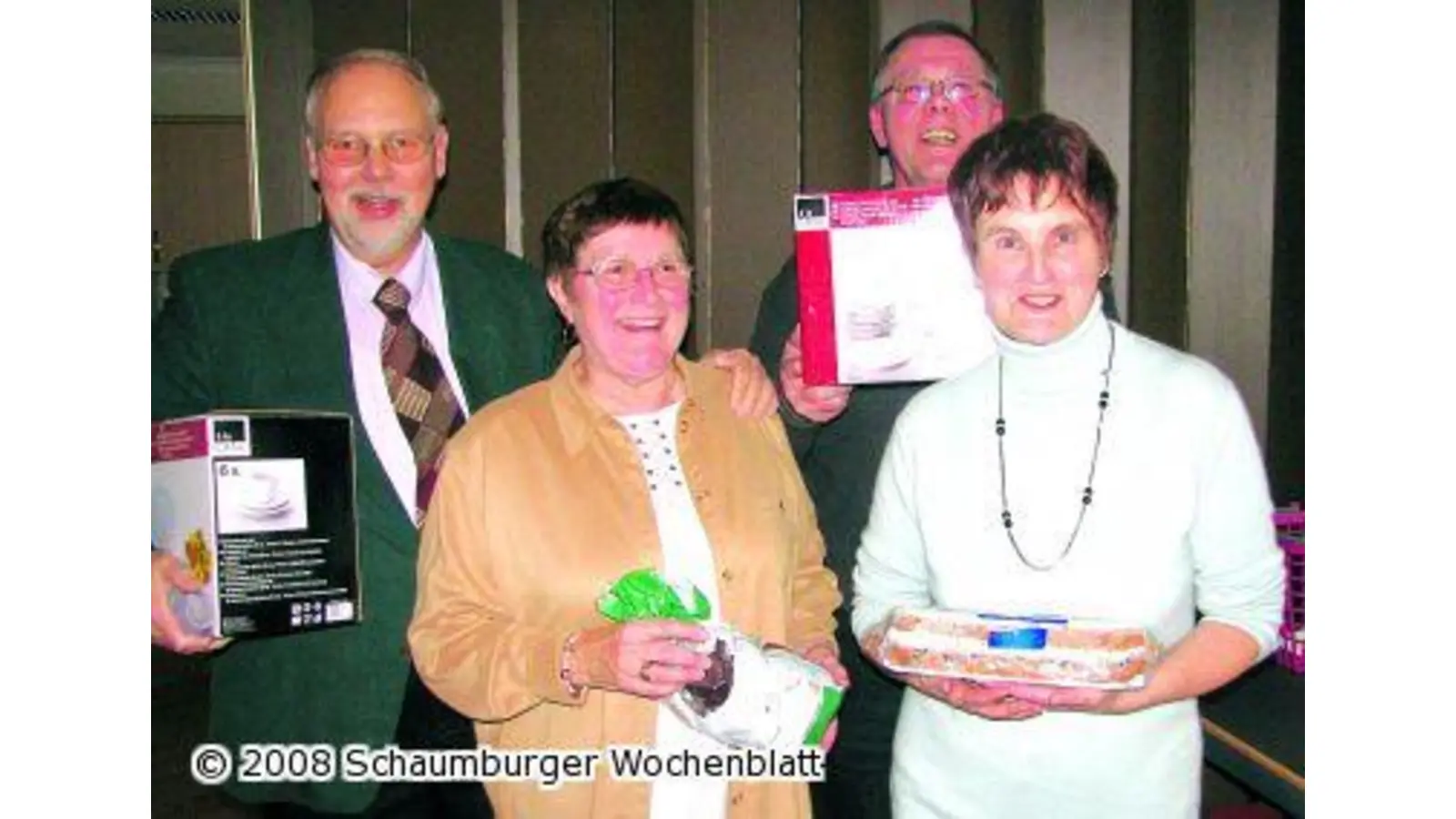Rewe spendiert dem VdK neues Kaffee-Geschirr (Foto: km)