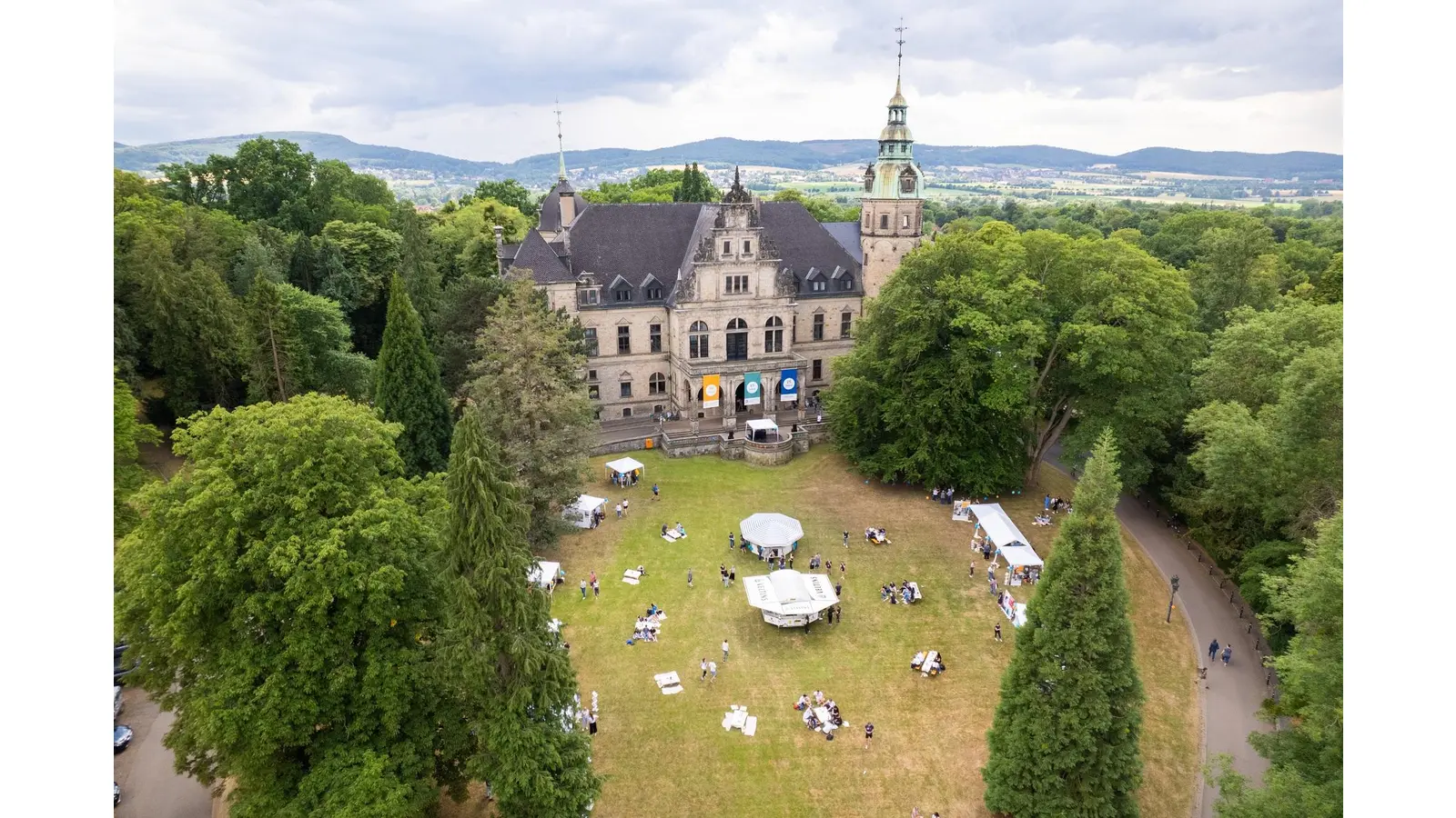 Ausbildungsplätze frei! Kurzentschlossene können sich noch informieren und anmelden – zum Beispiel hier an den Schulen Dr. Kurt Blindow im Palais. (Foto: privat)