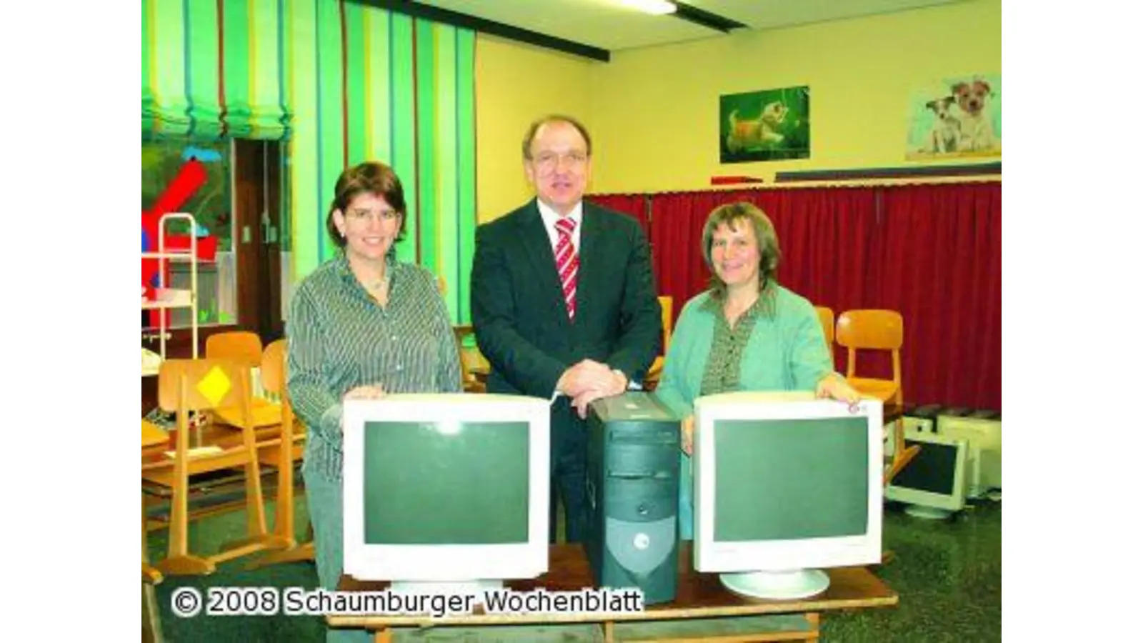 Zwei Computer pro Klasse (Foto: mk)