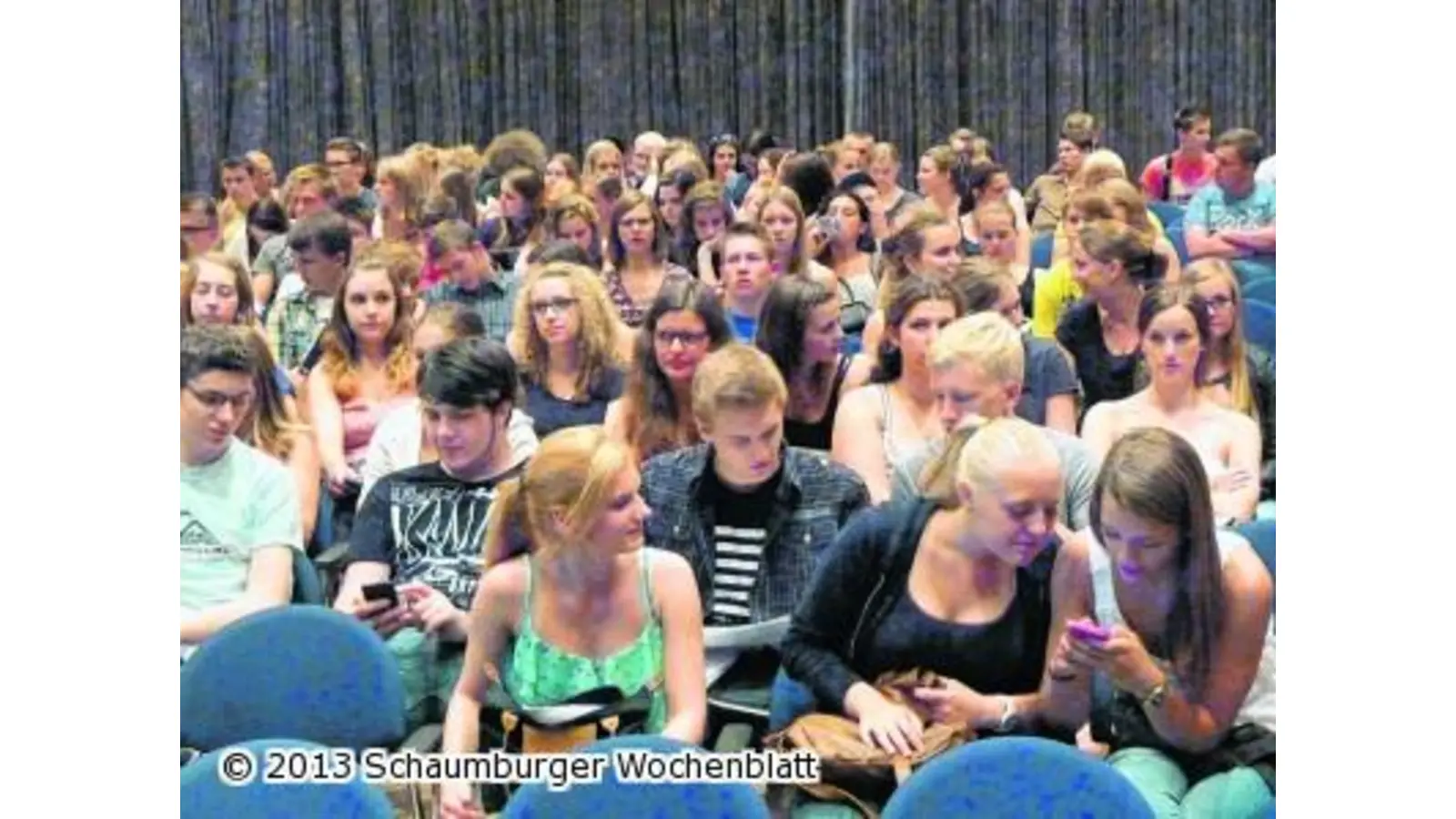 217 künftige Studenten checken für eine Woche in Rinteln ein (Foto: km)
