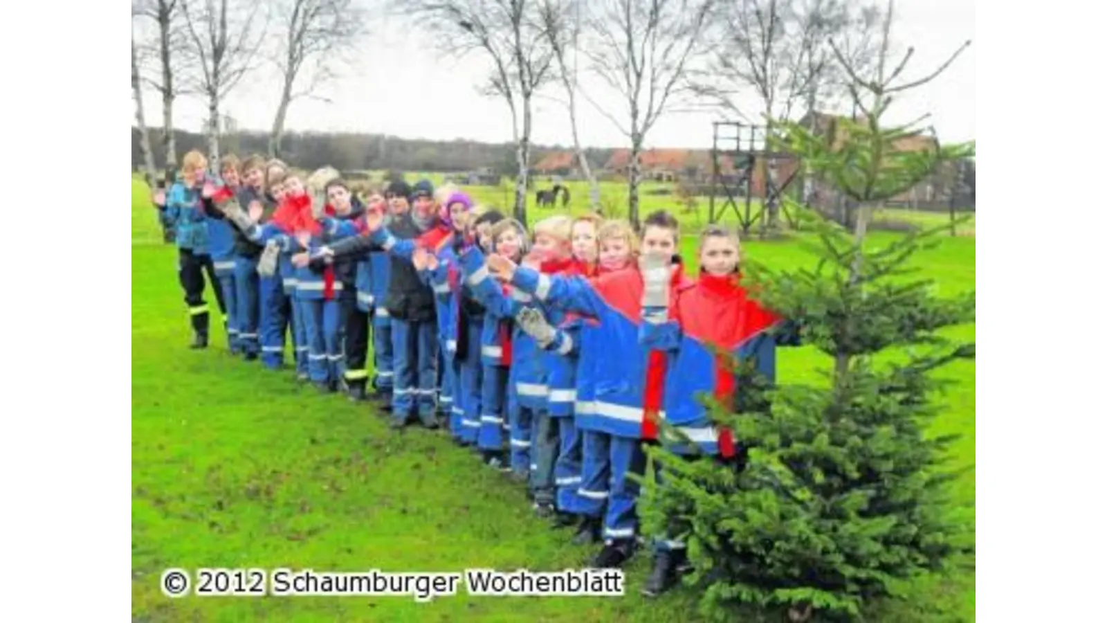 Jugendwehr sammelt alle Tannenbäume ein (Foto: red)
