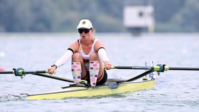Johanna Reichardt bei der Rudereuropameisterschaft in Varese. Foto: PR (Foto: privat)