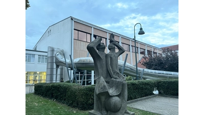 Die Investition in die Sanierung ist ein Gewinn für die Stadt. Mit Blick auf die kommenden Jahre darf man sich auf ein modernes, energieeffizientes und zukunftssicheres Dr.-Faust-Hallenbad freuen. (Foto: nd)