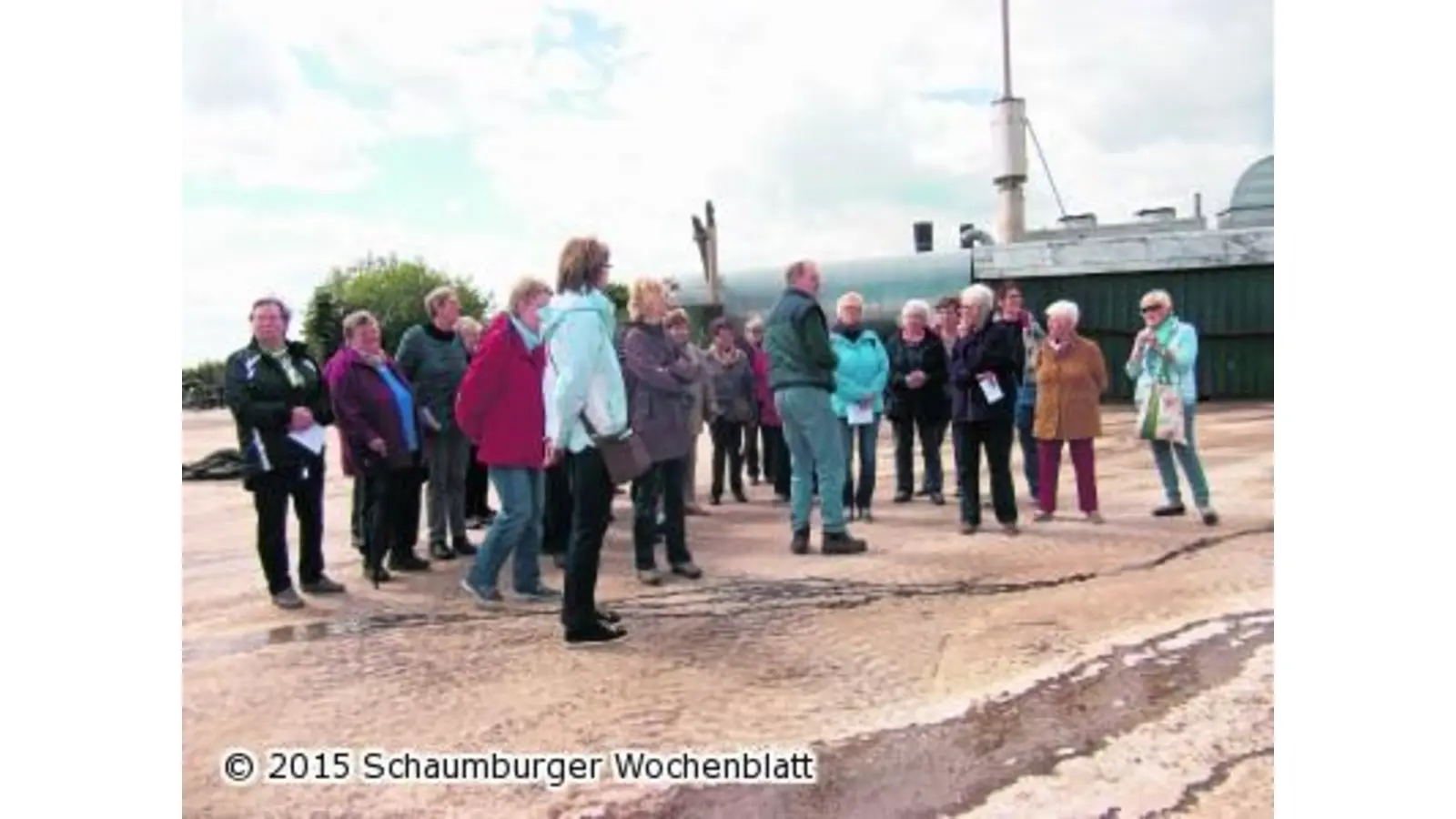 Landfrauen radeln zur Biogasanlage Gelldorf (Foto: em)