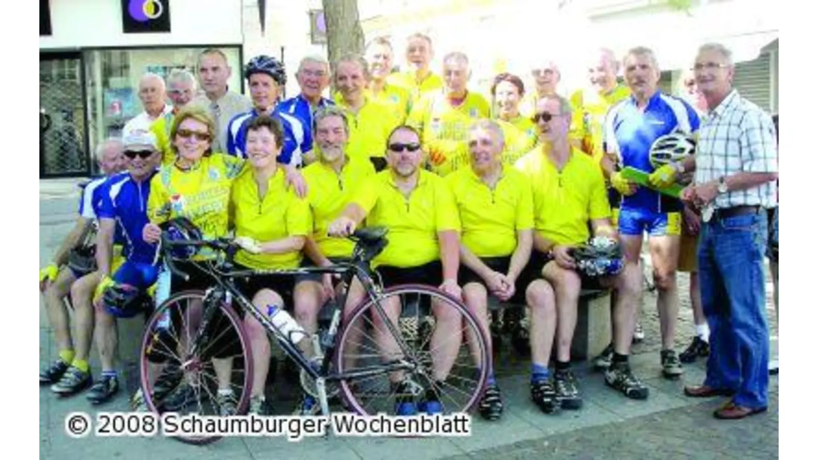 Empfang für Radfahrer in Soissons (Foto: red)