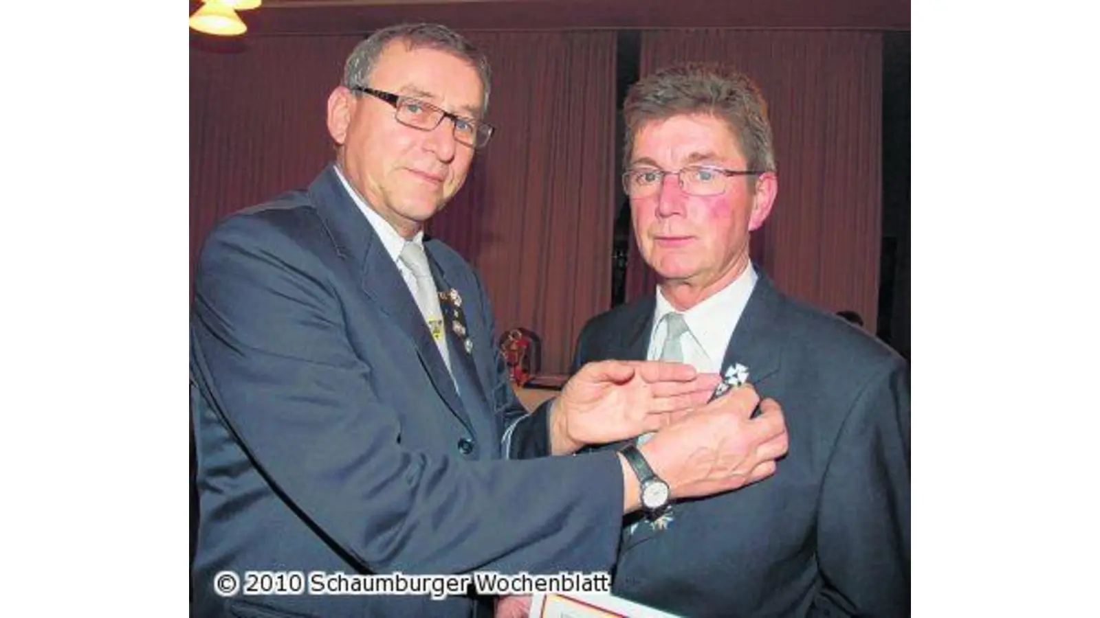 Bernd Windheim mit dem Kyffhäuser-Verdienstkreuz geehrt (Foto: wtz)