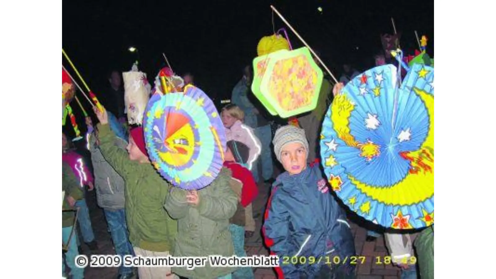 Kinder erhellen die dunkle Nacht (Foto: em)
