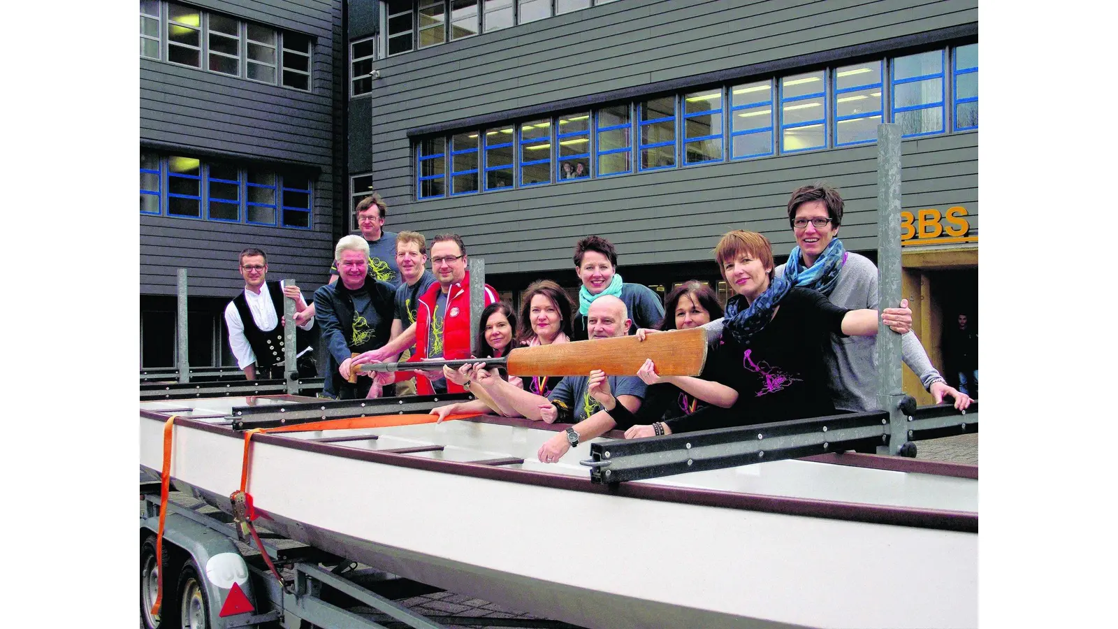 Drachenboot geht an die BBS (Foto: gr)