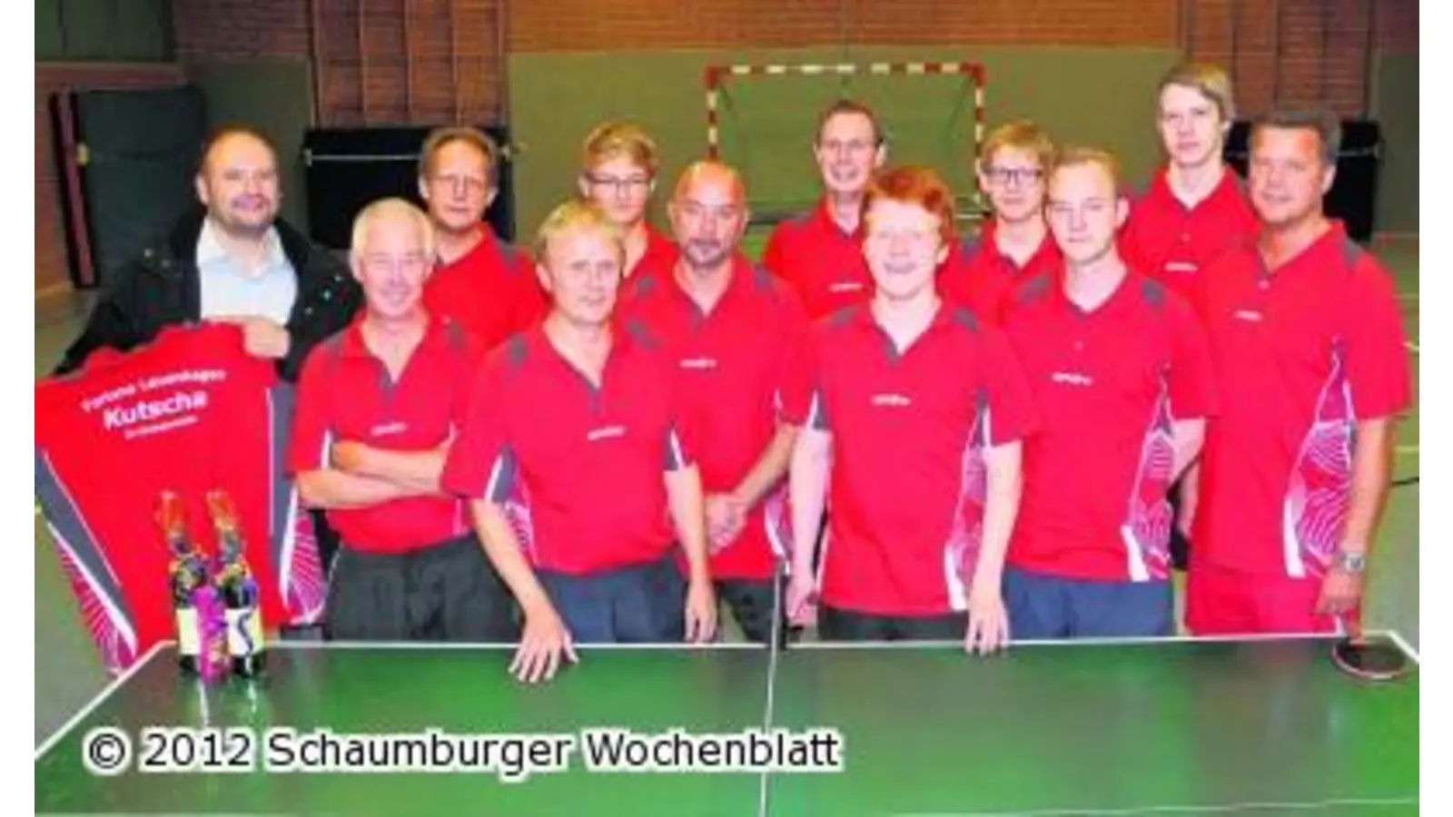 Firma Kutscha sorgt für neue Trikots der TT-Teams (Foto: wtz)
