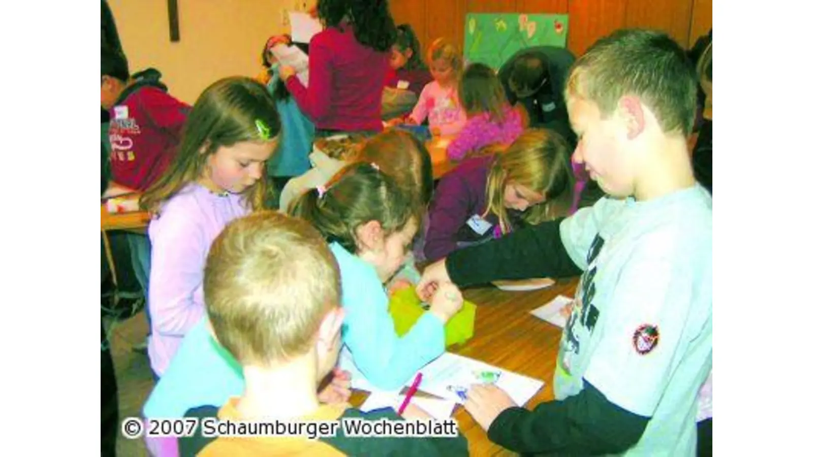 Kinder basteln Adventskalender (Foto: red)