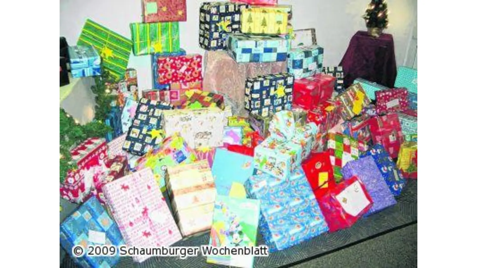 Grundschüler beschenken Kinder (Foto: red)