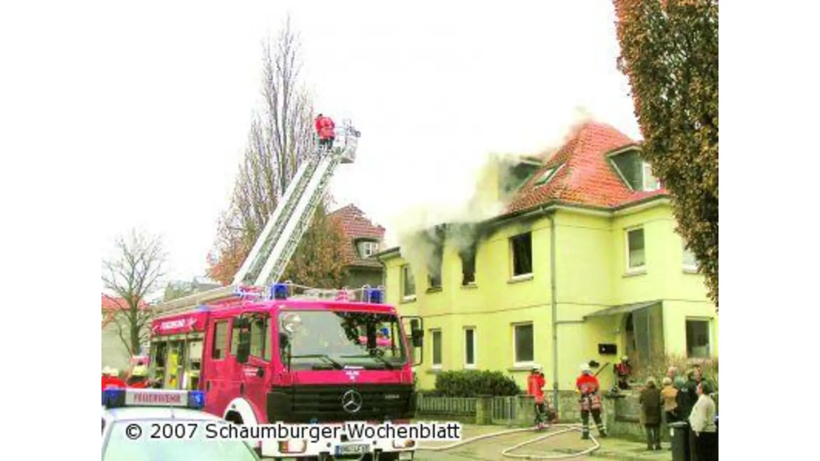 87-jährige Frau stirbt bei Wohnungsbrand (Foto: red)