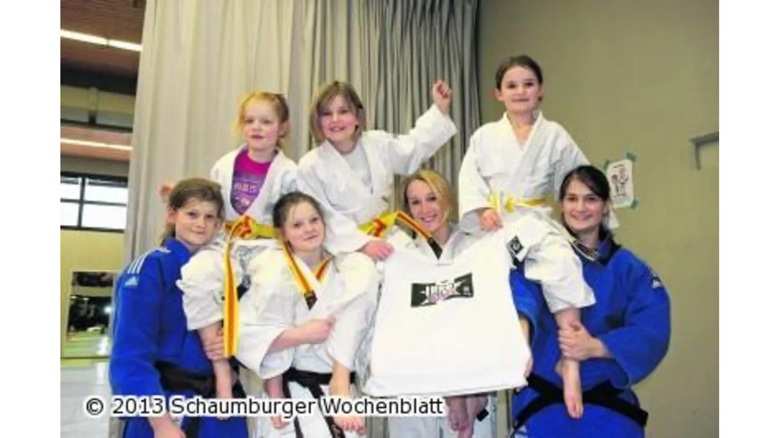 Fünf junge Ippongirls am Stützpunkt dabei (Foto: al)