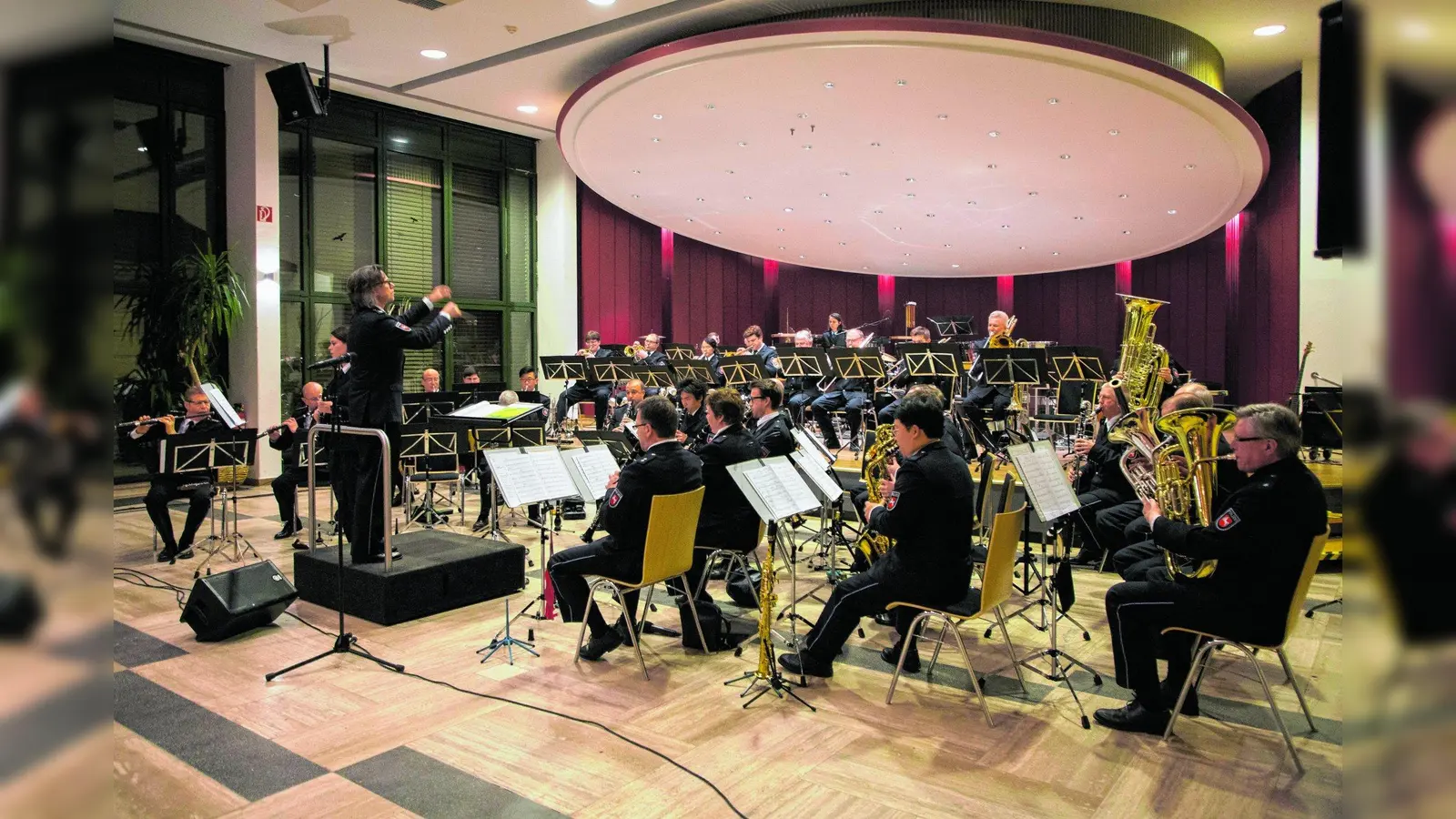 Das Polizeiorchester Niedersachsen bringt einen teuflischen Schwung mit (Foto: red)