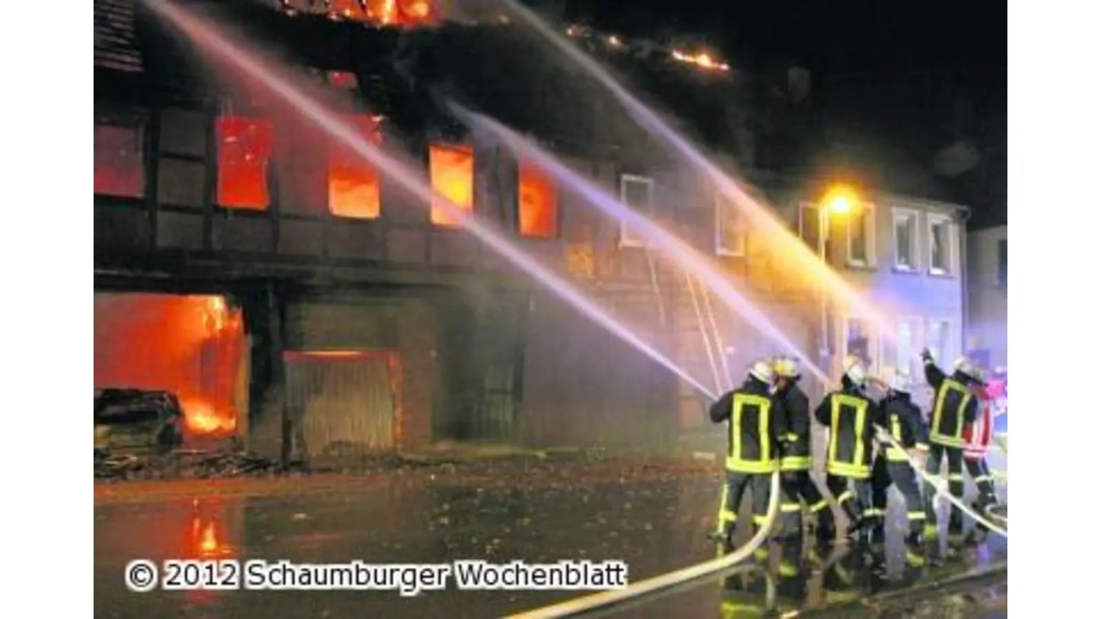 Zwei Brände fordern Verletzte und richten großen Schaden an (Foto: red)