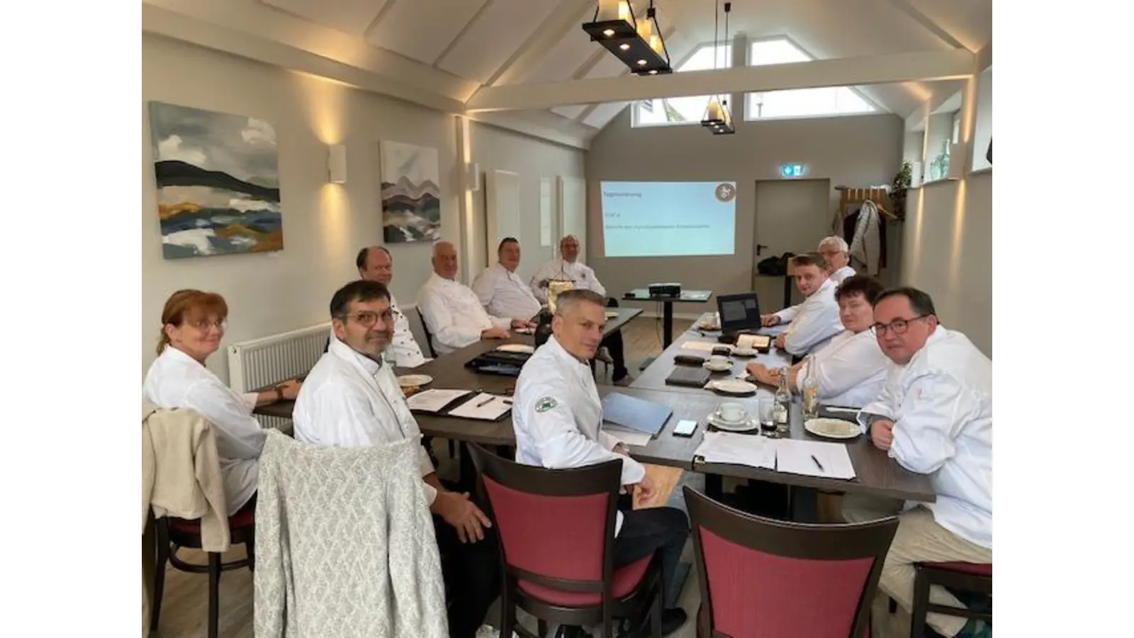 Die Herbstverbandstagung fand im Restaurant No. 11 (Ambiente) in Bückeburg statt. (Foto: privat)