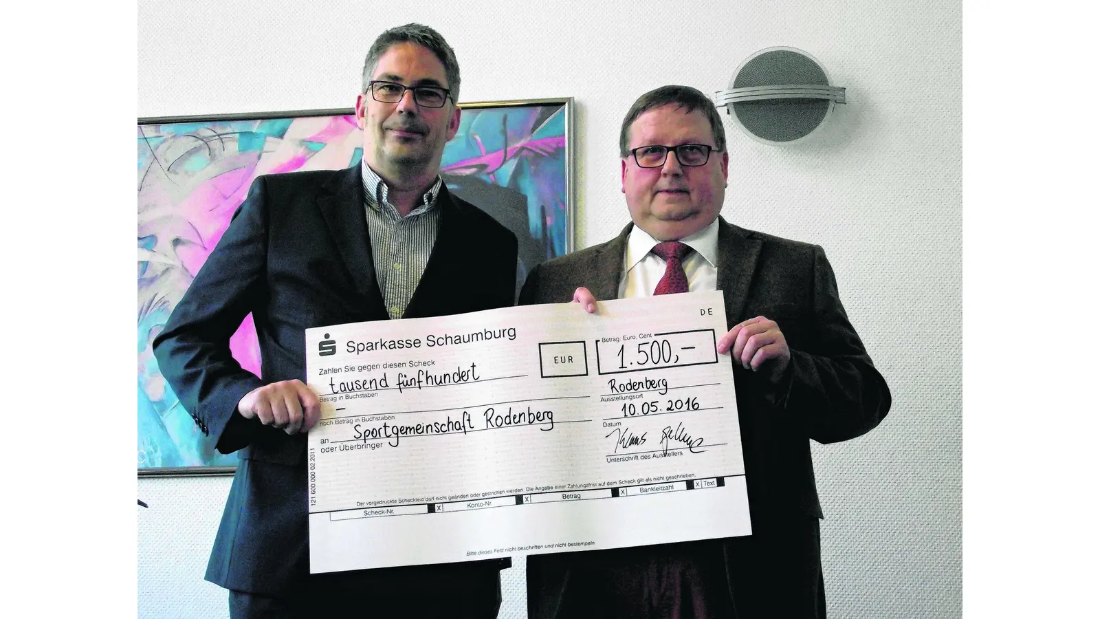 Geldspritze für das örtliche Vereinsleben (Foto: gr)