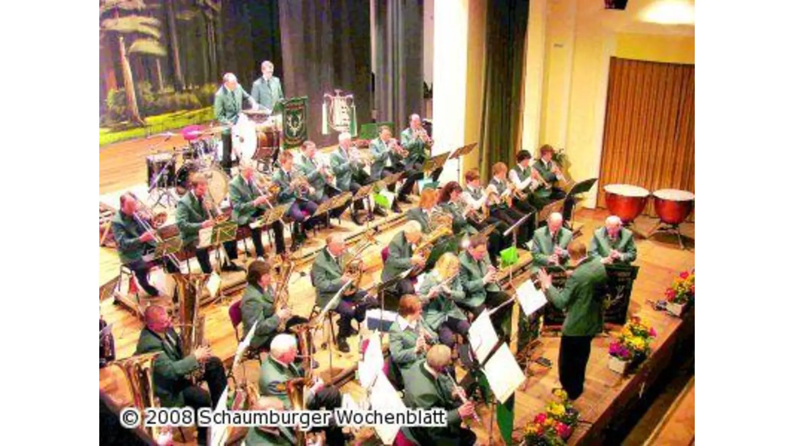 Die besten Konzerte aus sechs Jahrzehnten Bückeburger Jäger Wunschkonzert begeistert Publikum im ausverkauften Rathaussaal (Foto: red)