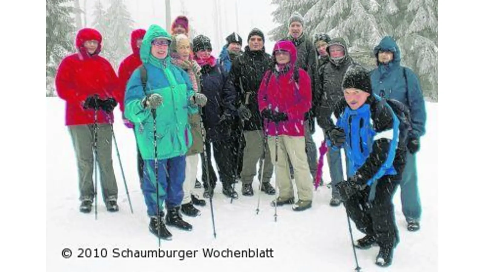 Die Wandersaison im Schneetreiben eröffnet (Foto: wtz)