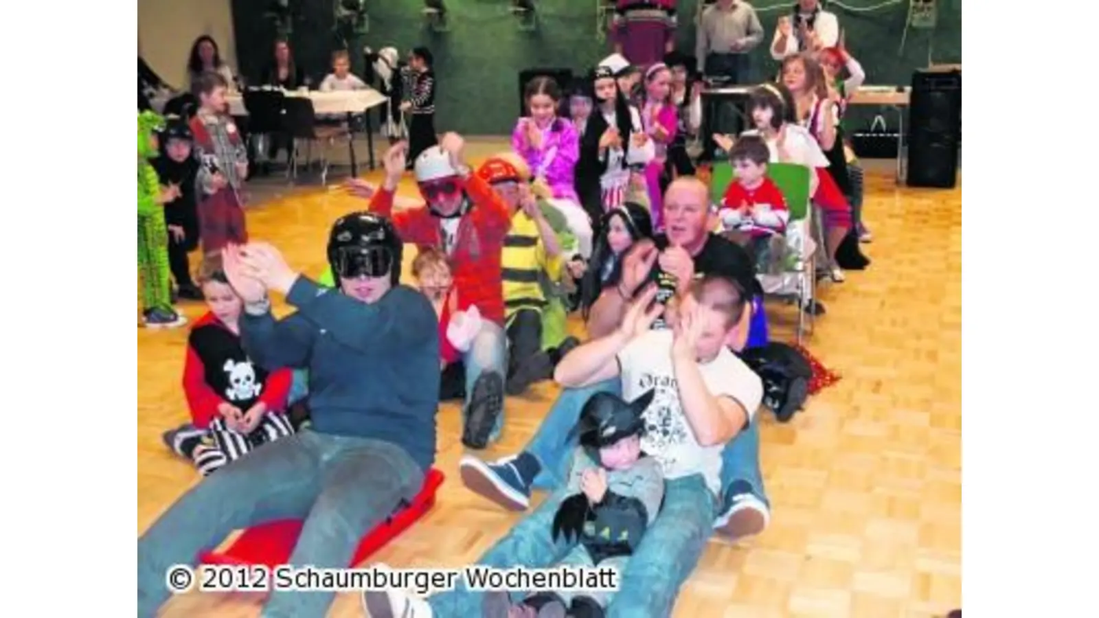 Großer Andrang bei der Kindermaskerade (Foto: em)