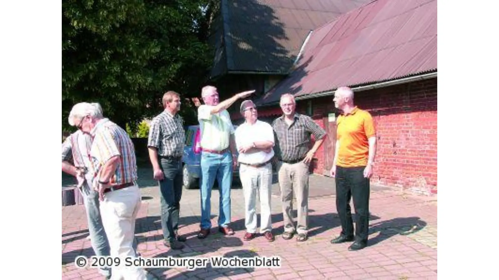 Einen Fuß in die Tür schieben (Foto: nb)