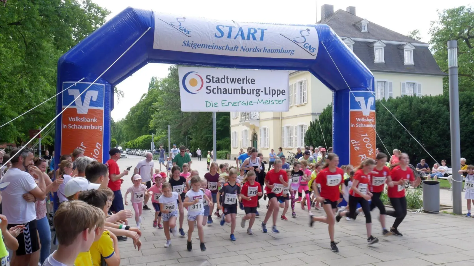 Der Kurparklauf findet in diesem Jahr während der Landesgartenschau statt.  (Foto: gk)