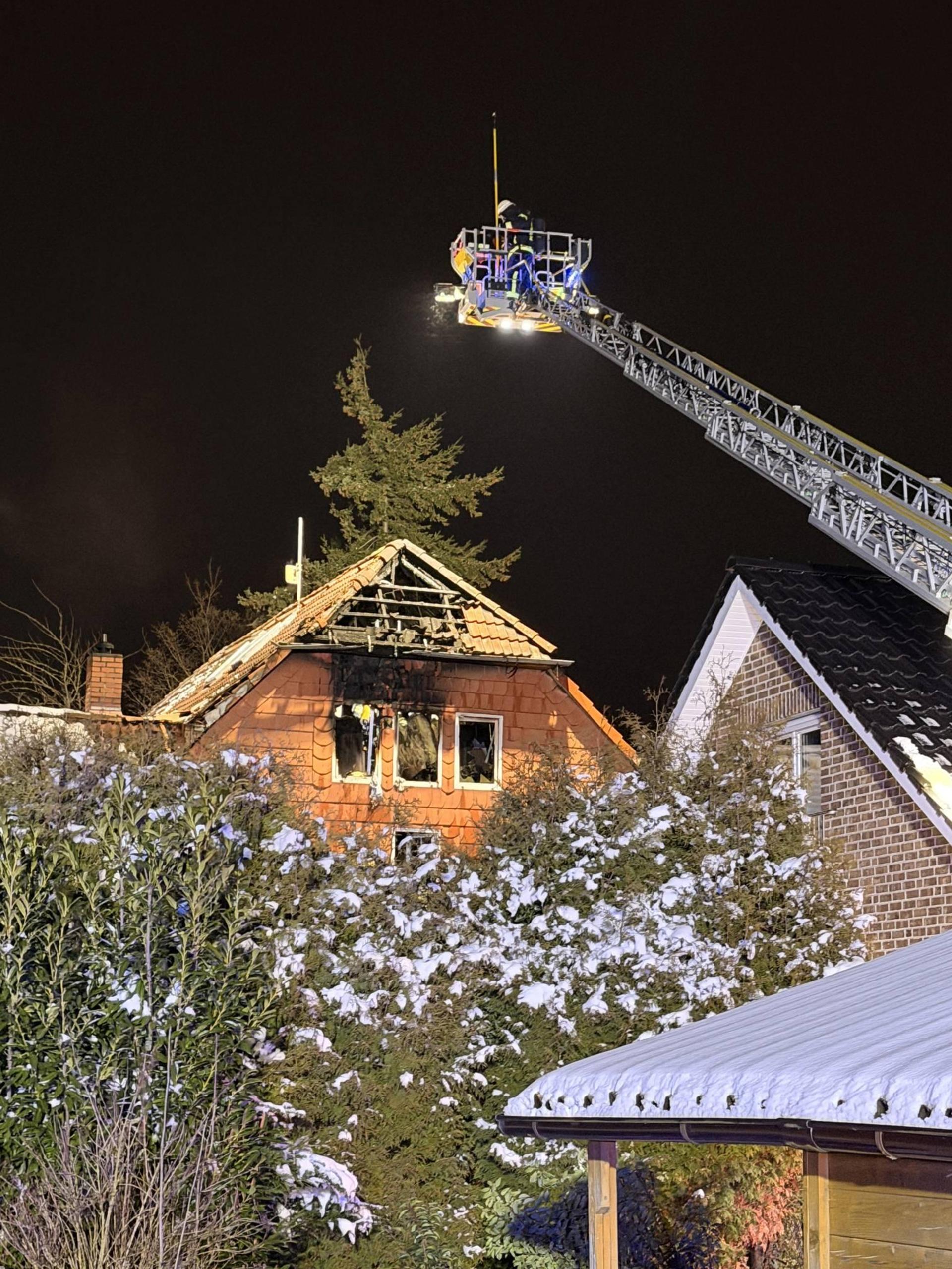 Brandschau: Die Feuerwehr im Einsatz. (Foto: Feuerwehr)