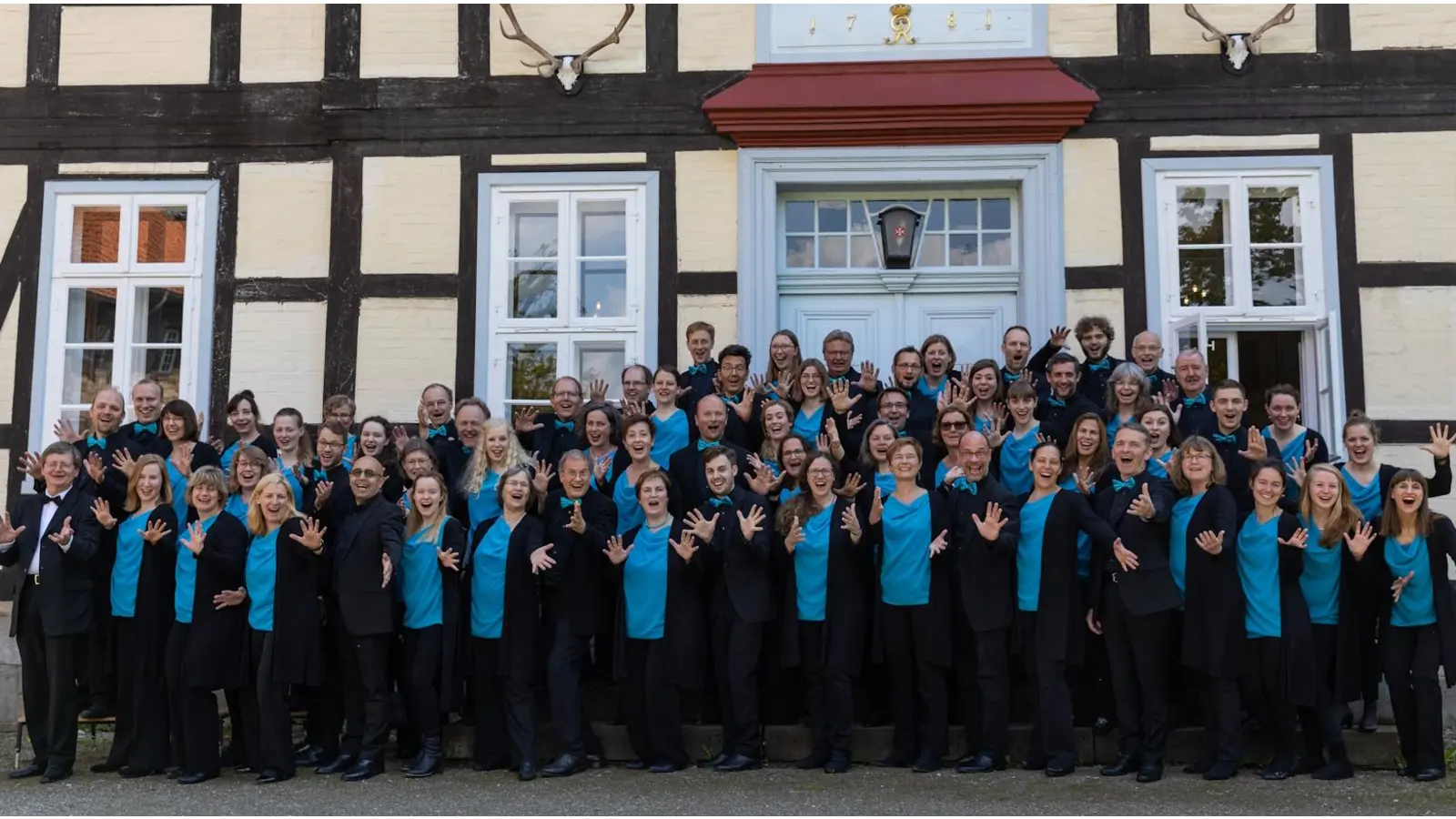 Bereit für ein Konzert: Das Junge Vokalensemble Hannover. (Foto: privat)