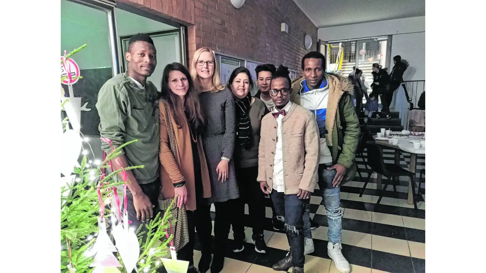 Weihnachtsfeier in der Flüchtlingsunterkunft (Foto: ste)