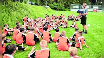 Ferien-Fußballschule  begeistert 64 Kinder (Foto: pp)