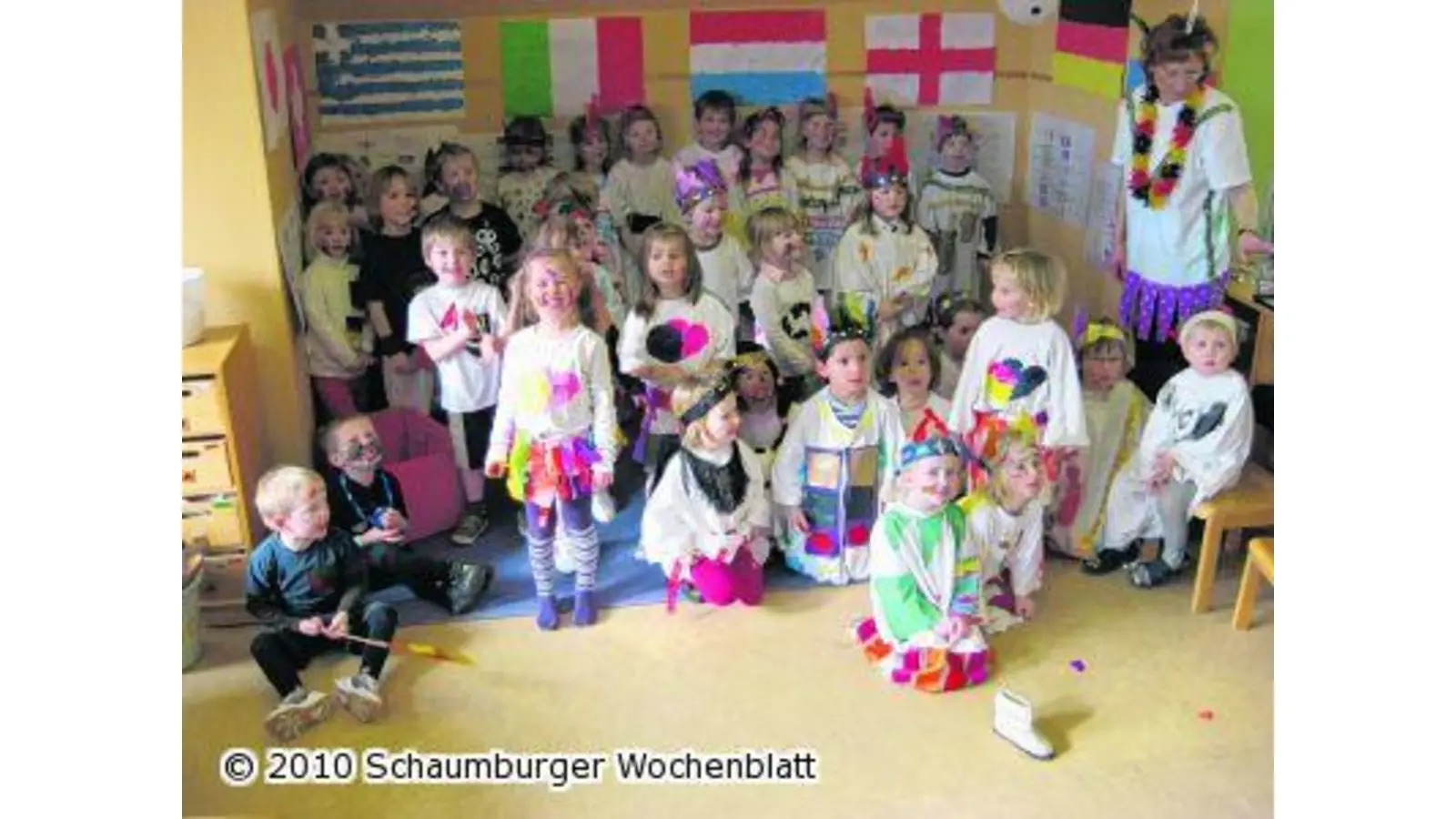 Indianer und Fußballer unterwegs (Foto: mkk)