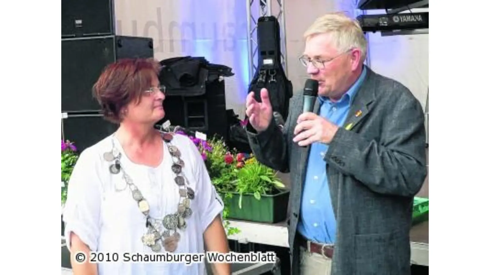 Eine Frau erringt die Kette (Foto: al)
