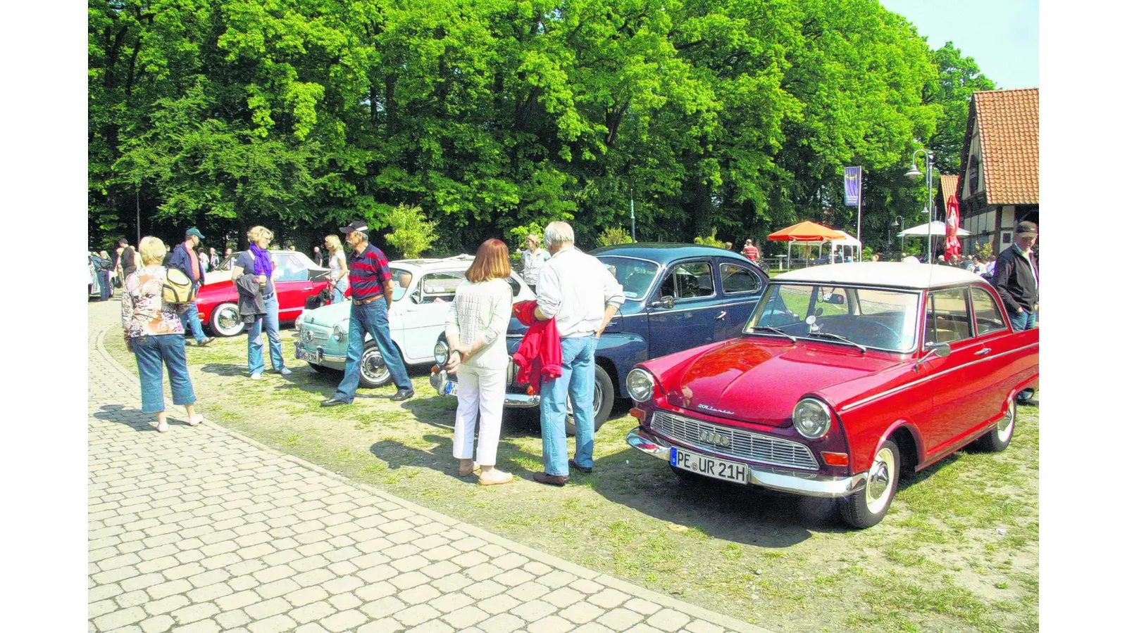 Oldtimertreffen im Scheunenenviertel (Foto: gi)