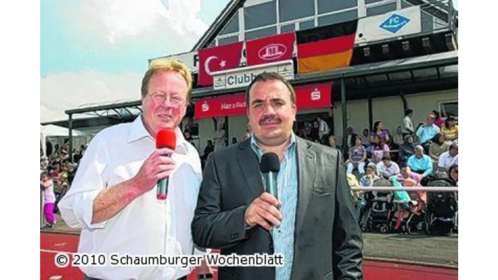 Türken und Deutsche feiern gemeinsam (Foto: em)