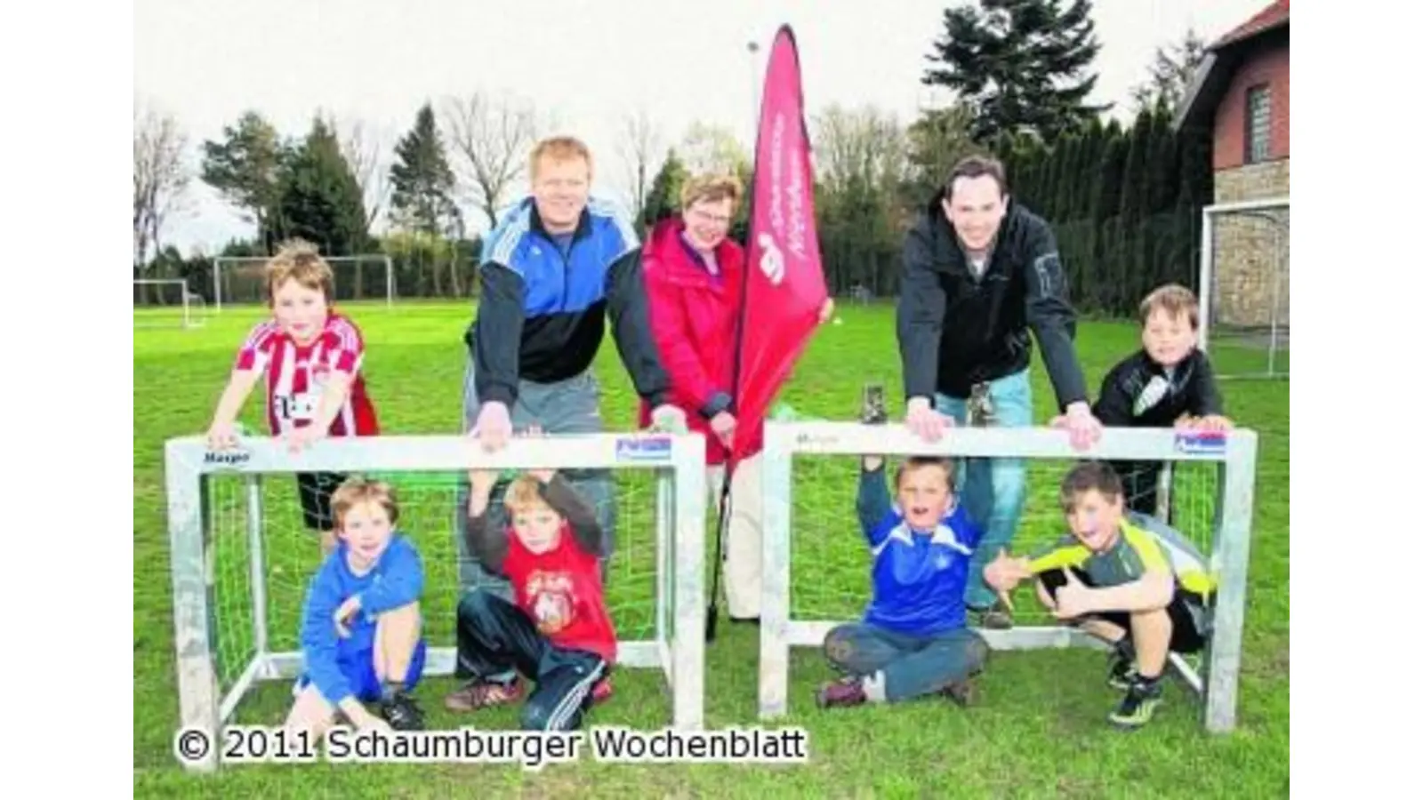 Sparkasse unterstützt die Jugendarbeit in Wiedensahl (Foto: red)