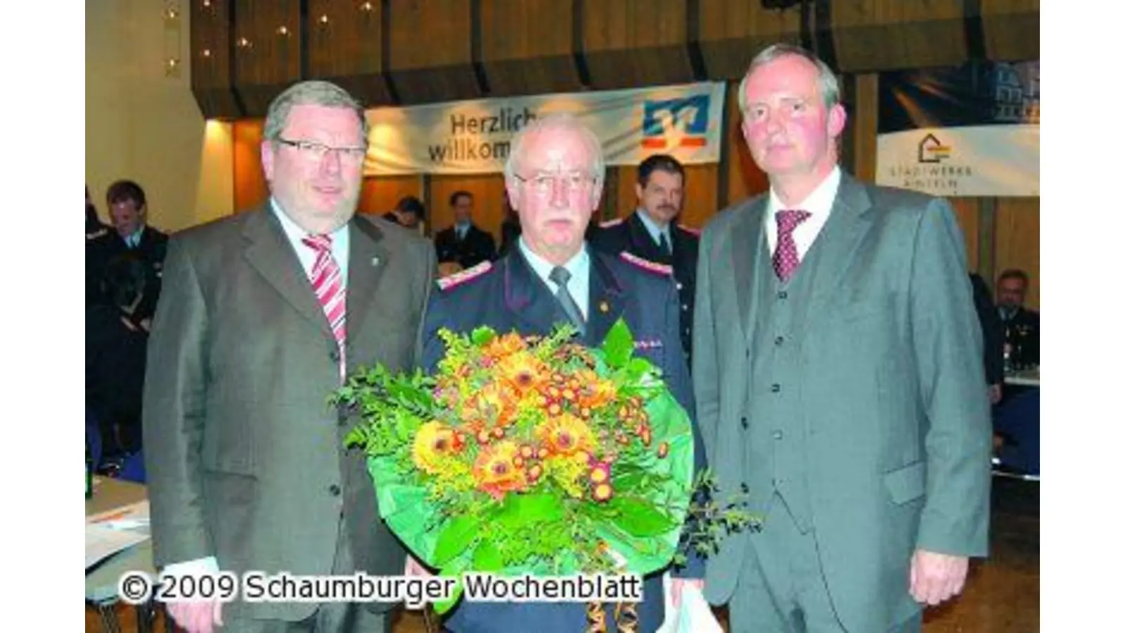 Helmut Blaue wird geehrt (Foto: ste)