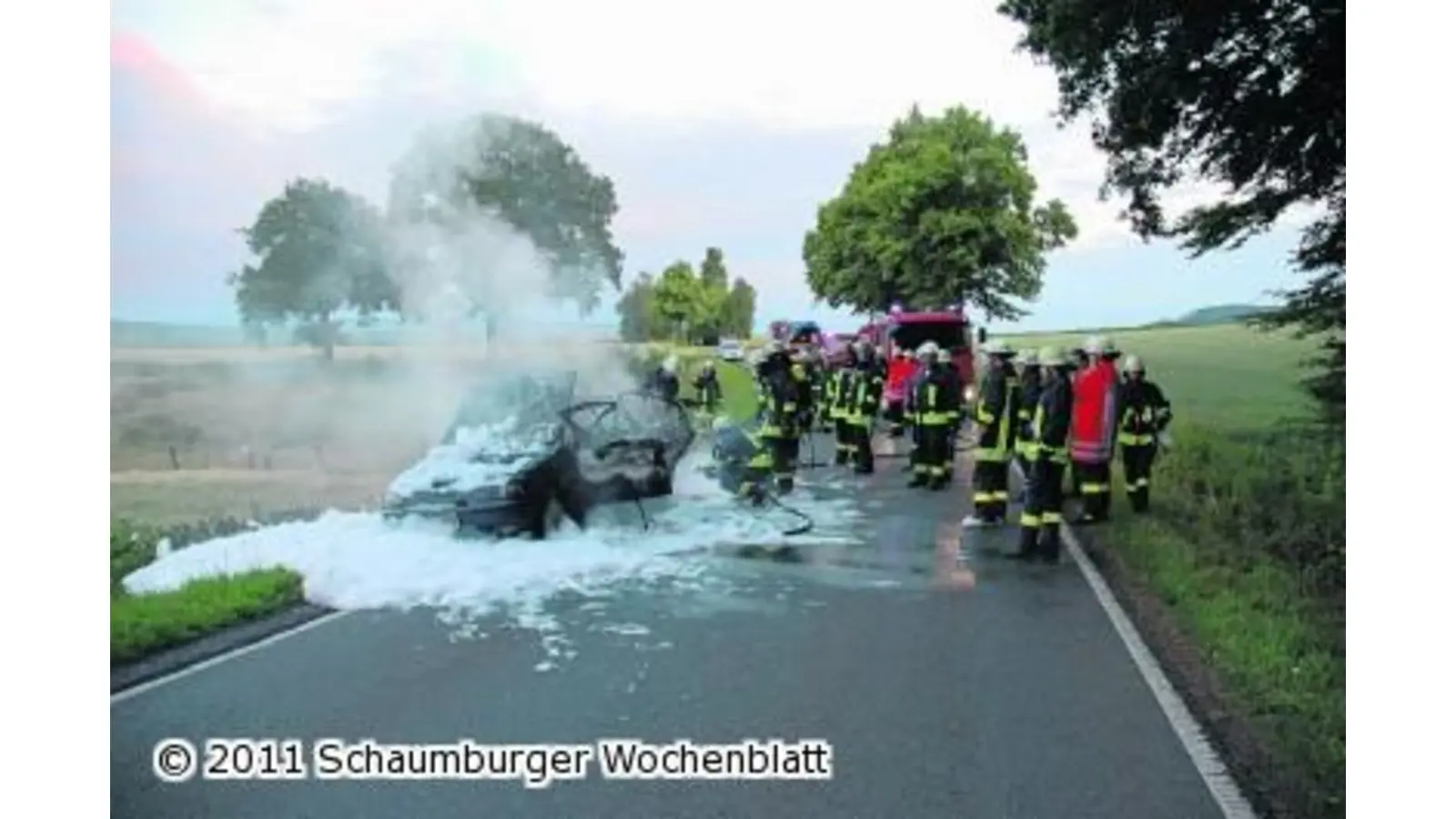 Auto geht in Flammen auf (Foto: em)