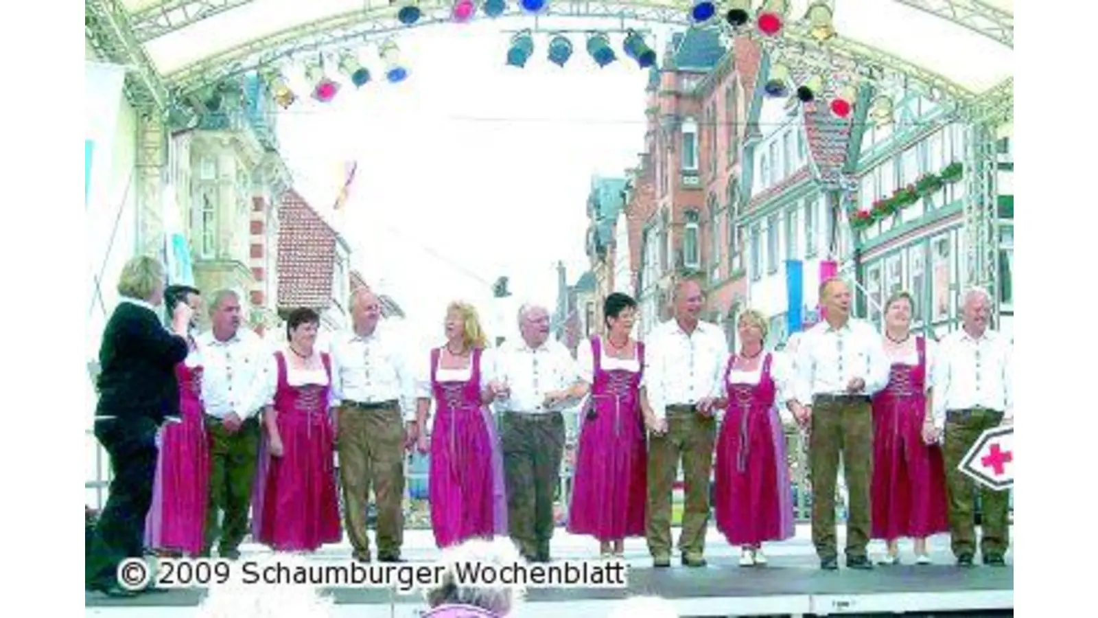 Volkstänzer haben Hochkonjunktur (Foto: tt)