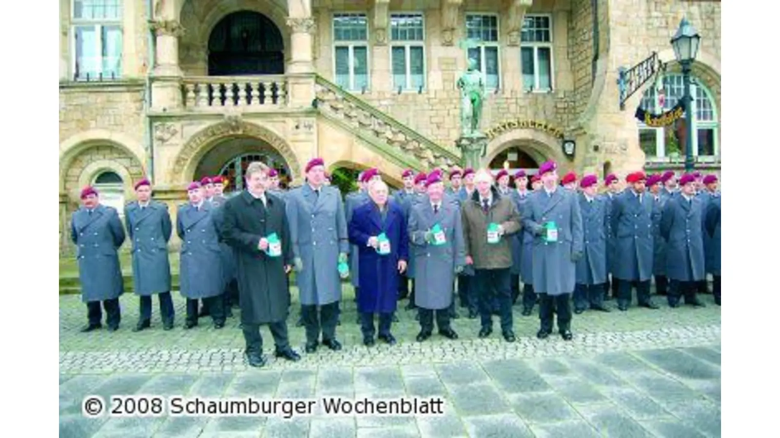 Eine Versöhnung über den Gräbern (Foto: red)