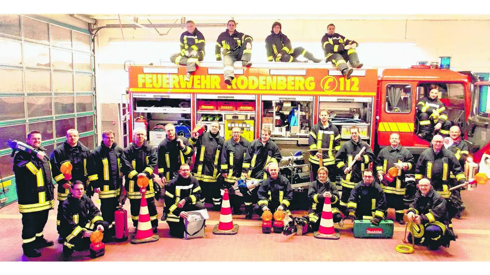 Feuerwehr präsentiert sich mit viel Action auf dem Amtsplatz (Foto: jl)