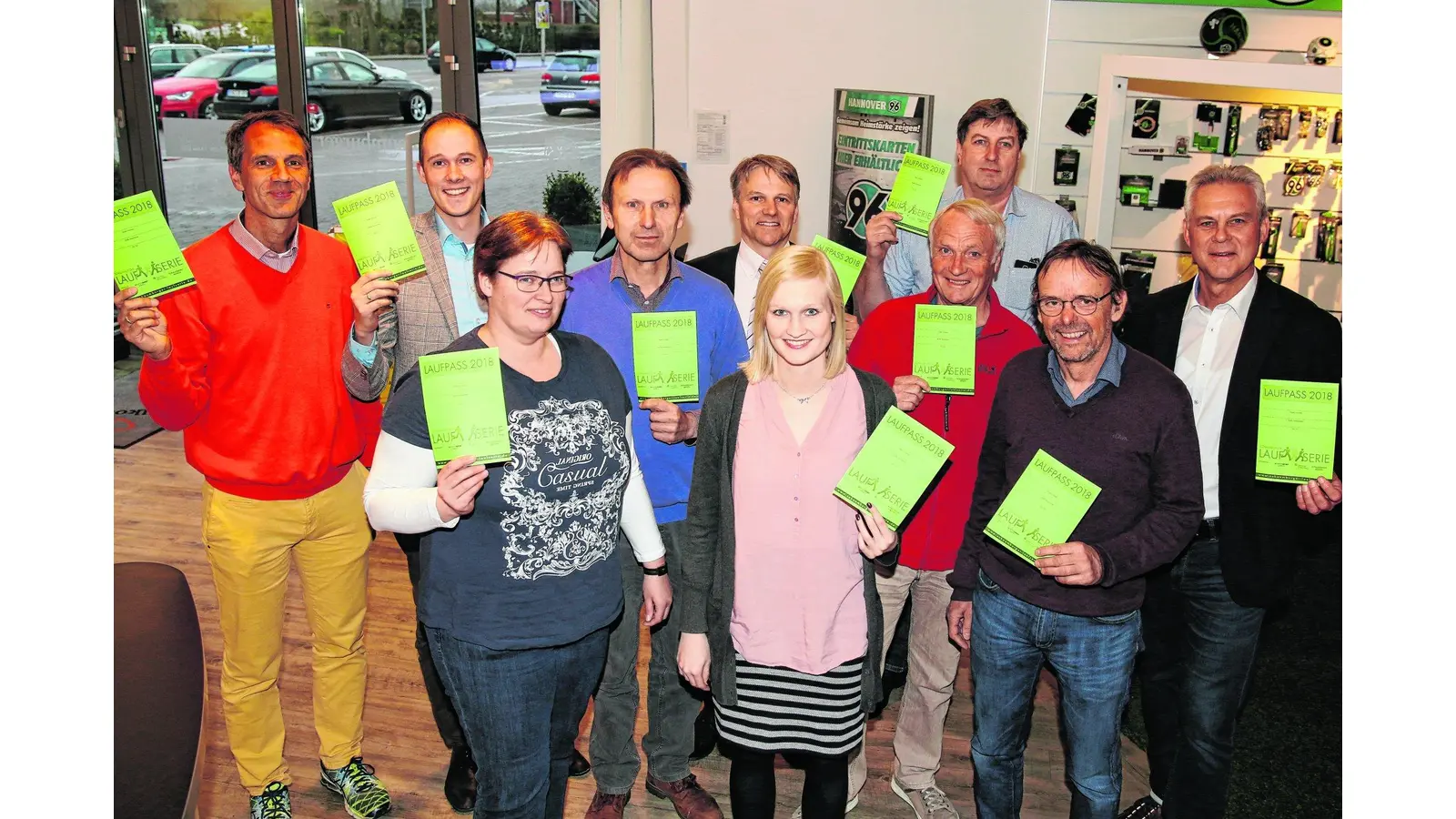 Die Schuhe schnüren für die Schaumburger-Laufserie (Foto: red)