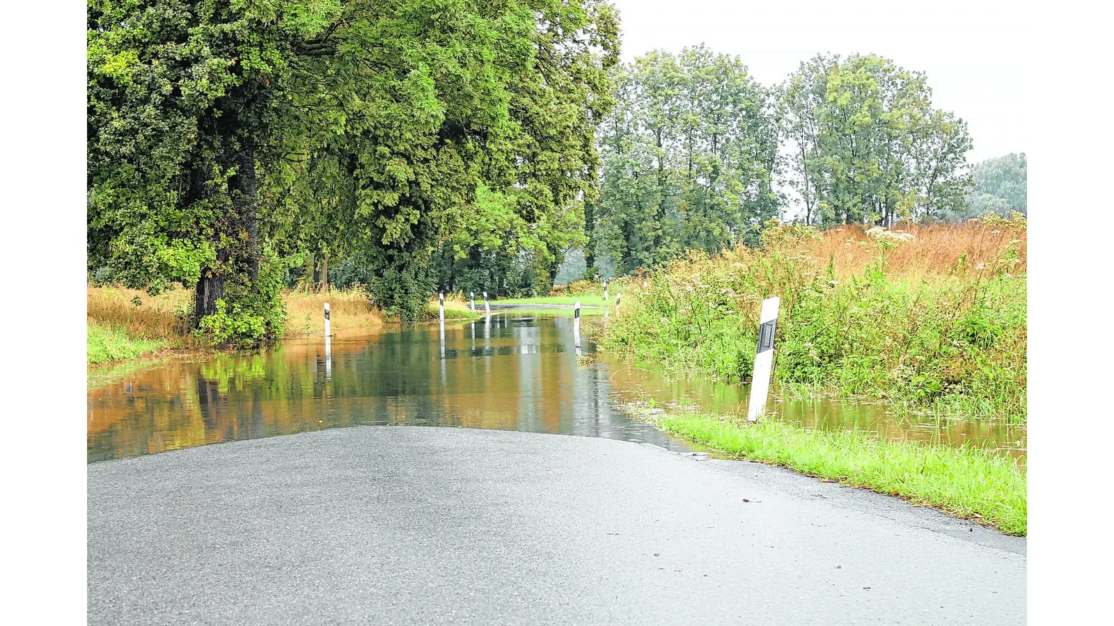 Überflutungsgefahr droht durch anhaltende Regenfälle (Foto: red)