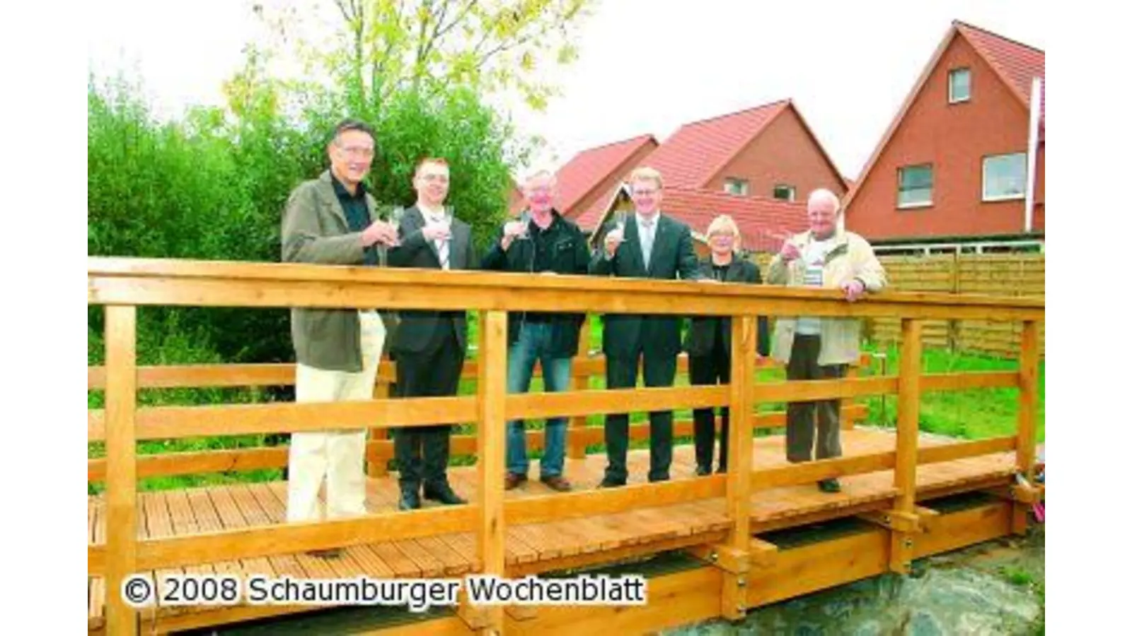 Neue Wegeverbindung am Bachufer (Foto: bb)