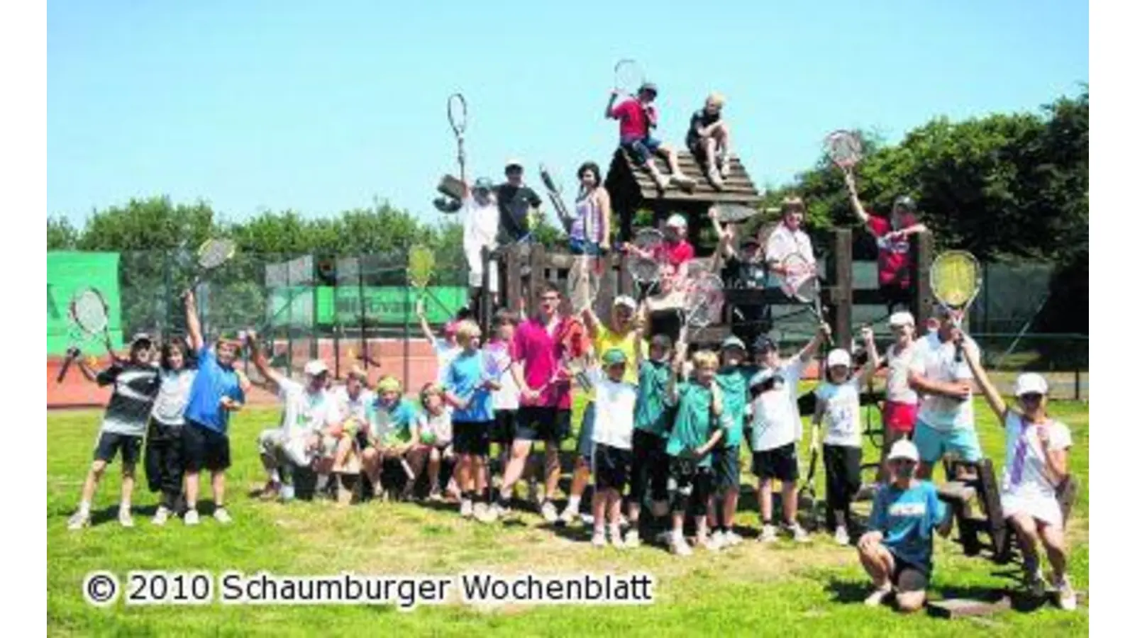 Tennisjugend trotzt der Hitze (Foto: em)